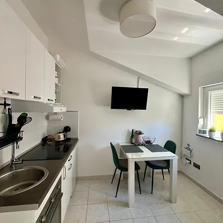 Guerilla Choice Vodice