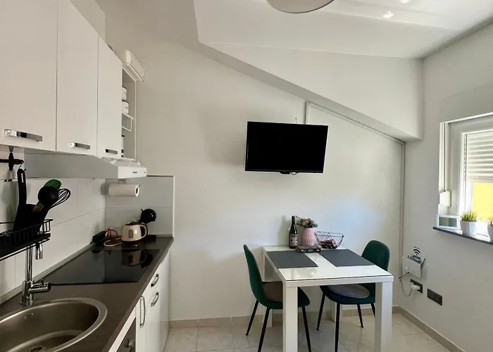 Guerilla Choice Vodice